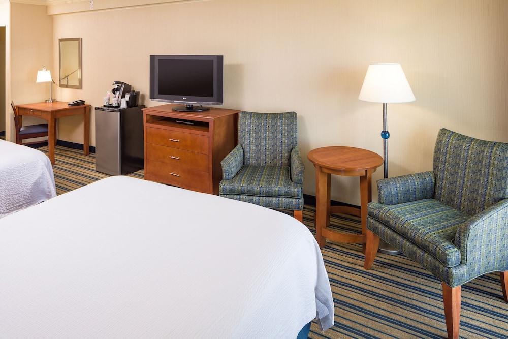Ashworth By The Sea (Adults Only) Hotel Hampton Bagian luar foto